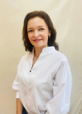 Инструктор по физической культуре Сумарокова Елена Витальевна Инструктор по физической культуре Сумарокова Елена Витальевна